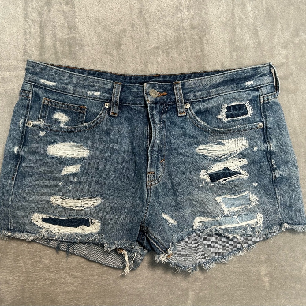Lucky Brand Mid Rise Boy Denim Shorts Women’s 8/29 Distressed